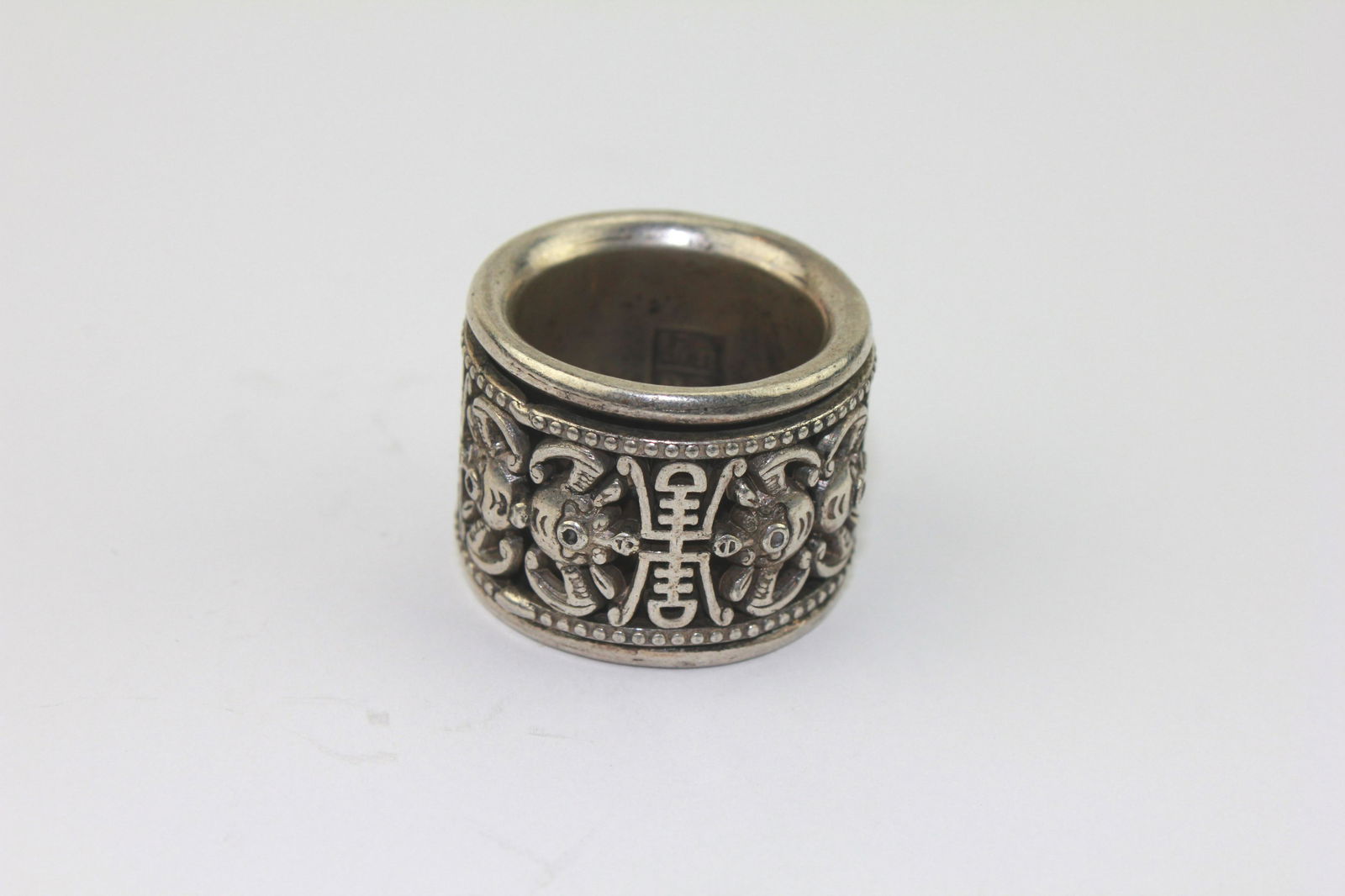 CHINESE SILVER THUMB RING (1 of 6)