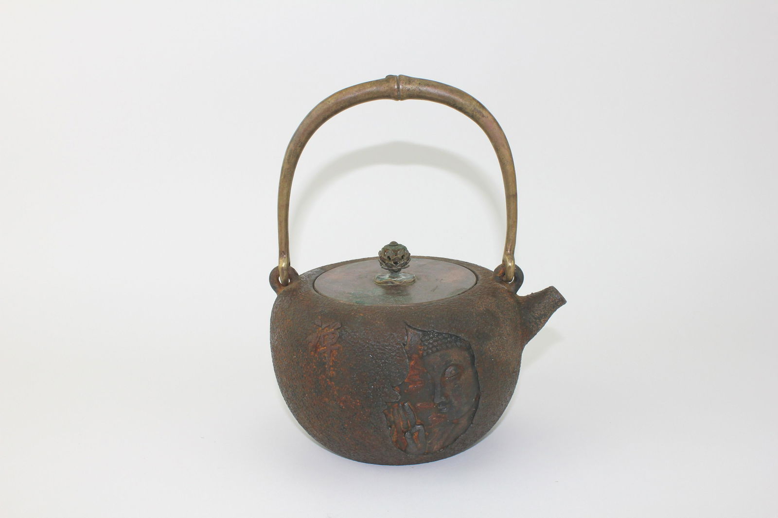 ANTIQUE ASIAN BRONZE TEAPOT (1 of 11)