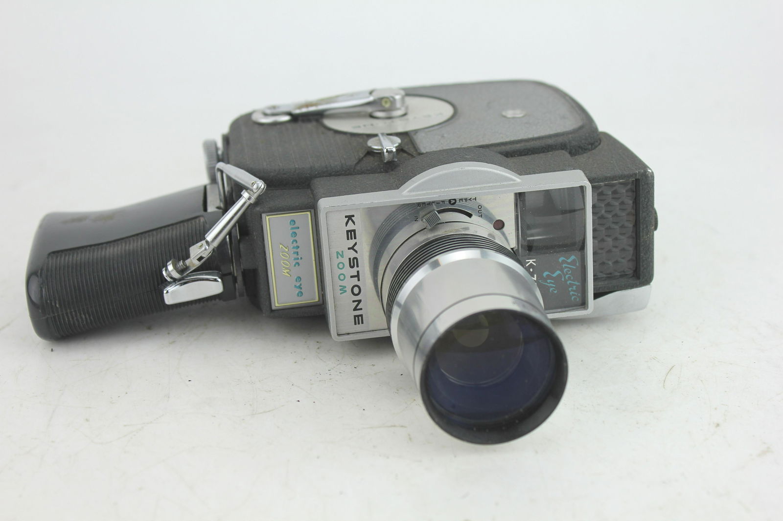 KEYSTONE ELECTRIC EYE ZOOM K-717A MOVIE CAMERA (1 of 11)