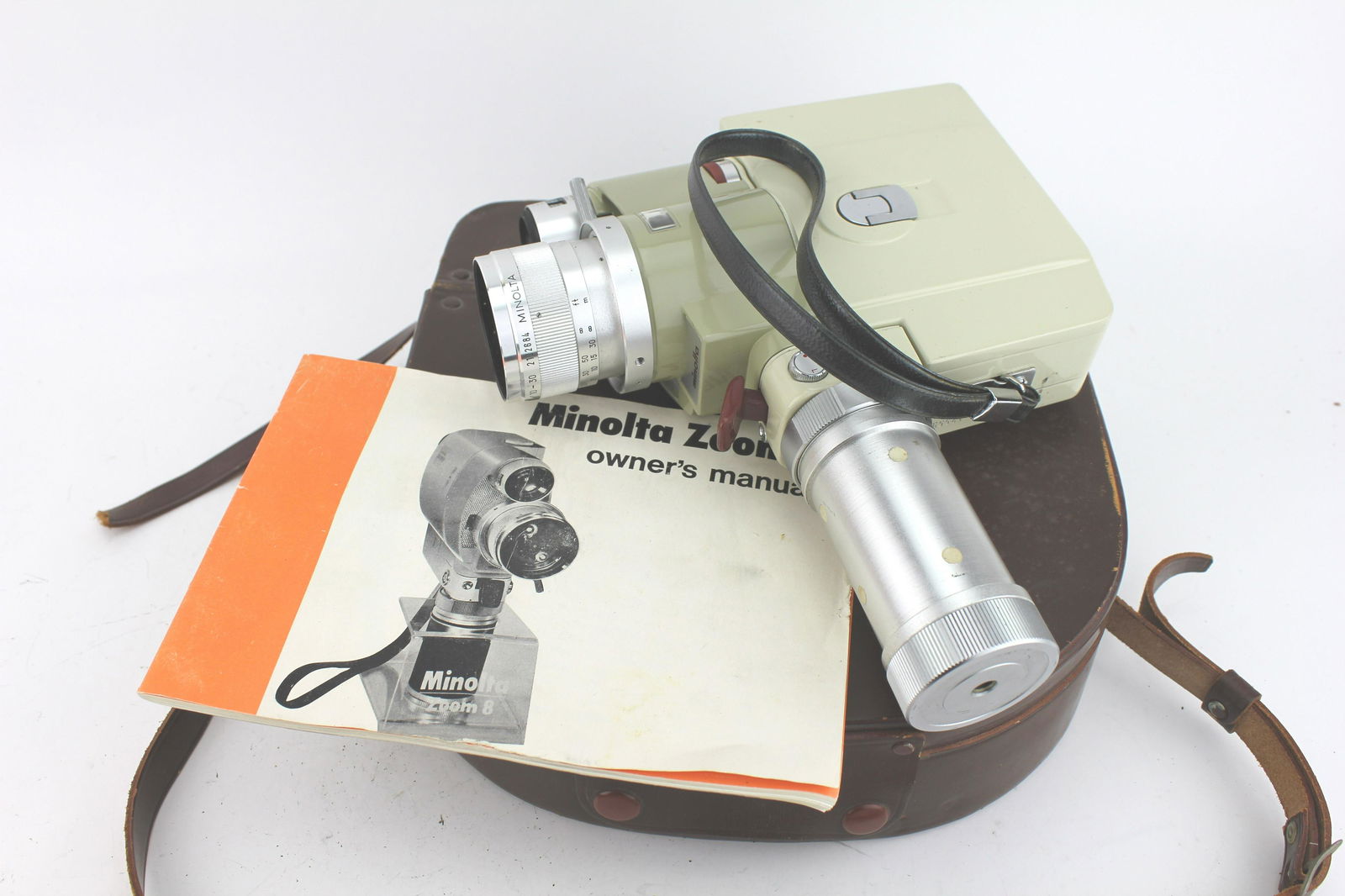 MINOLTA ZOOM 8 8MM MOVIE CAMERA (1 of 13)