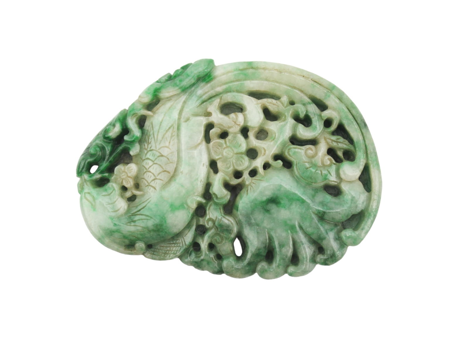 LARGE CHINESE CARVED JADEITE PENDANT (1 of 7)