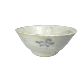 ANTIQUE CHINESE BLUE/WHITE BOWL