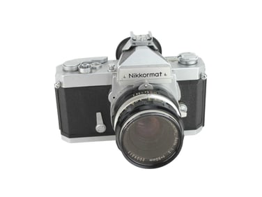 NIKKORMAT FT 35MM SLR CAMERA