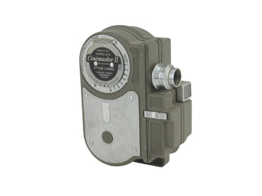 UNIVERSAL CAMREA CINEMASTER II G-8 CINE CAMERA