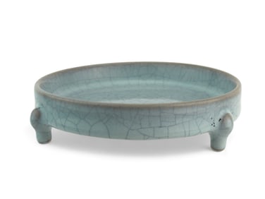 Chinese Celadon Tripod Foot Low Bowl