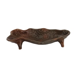 AN ANTIQUE CHINESE POTTERY FISH TRAY