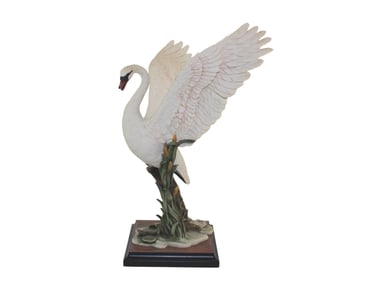 Giuseppe Armani Florence  Flying Swan Figurine