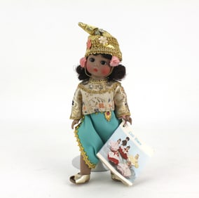 MADAME ALEXANDER DOLL #567 - THAILAND