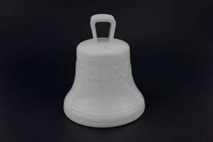 KPM WHITE PORCELAIN BERLIN FREEDOM BELL