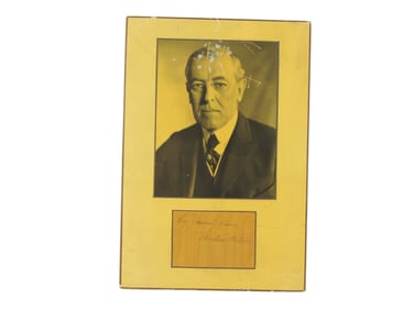 Framed Woodrow Wilson Autograph with Portrait