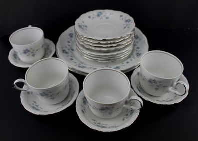 18 PCS GERMANY BAVARIA DINNER SET