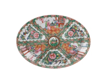 A Large Chinese Export Rose Medallion Oval Platter