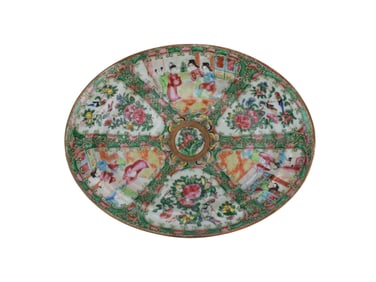 A 19th Century Chinese Rose Medallion Oval Platter