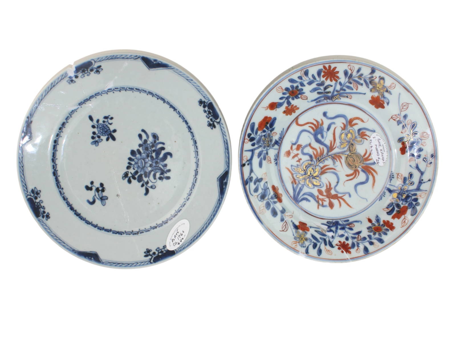 Pair of Chinese Export Plates For European Market