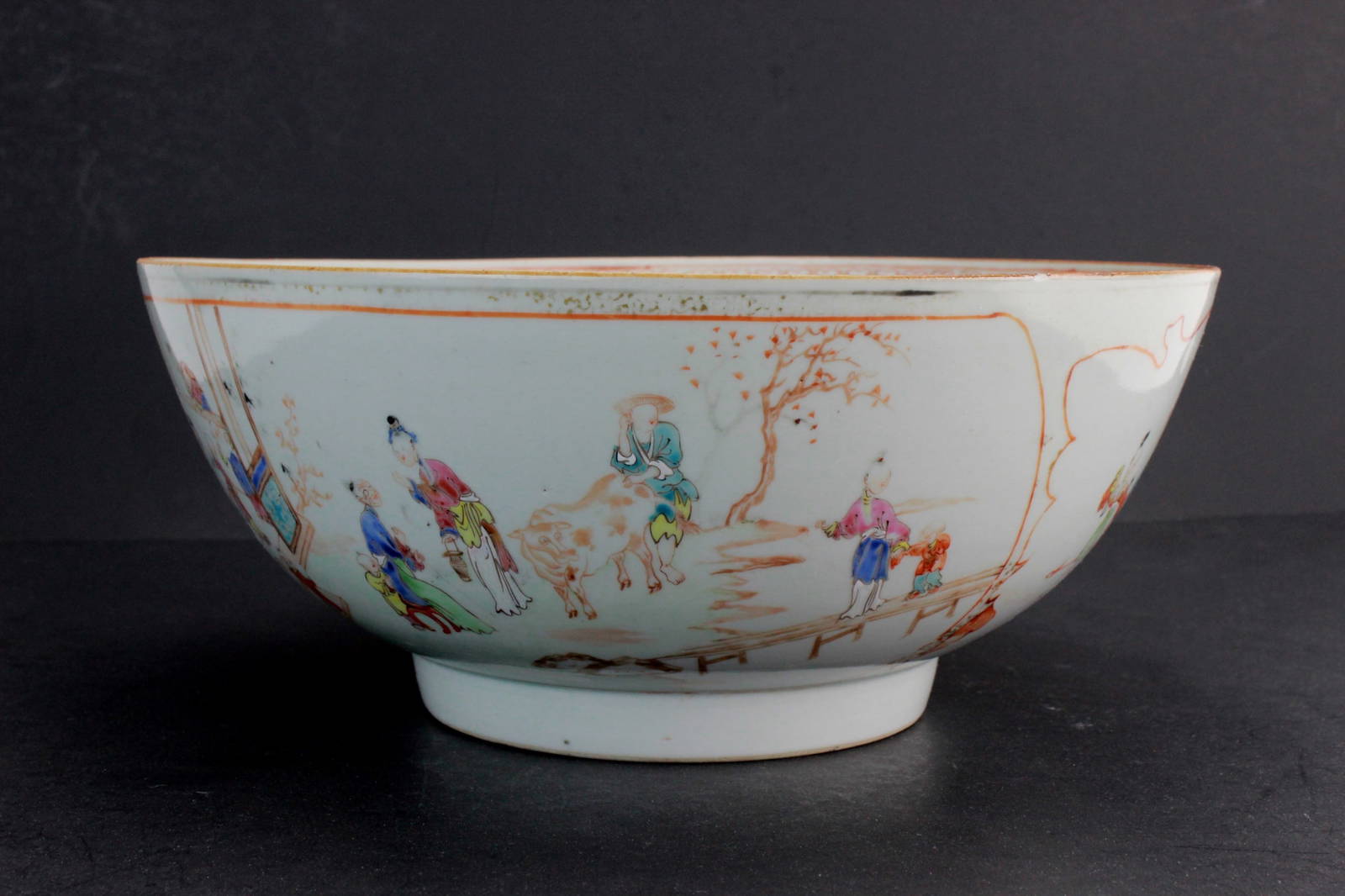 Chinese Export Mandarin Punch Bowl