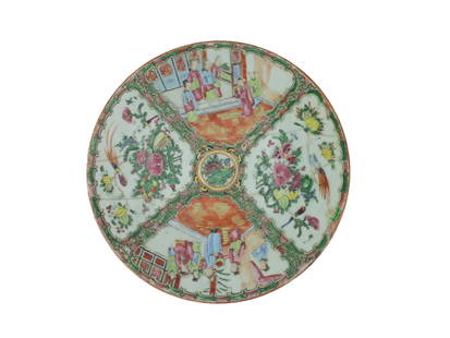 CHINESE EXPORT ROSE MEDALLION PLATTER: A large 19th-century Chinese Rose Medallion porcelain charger, finely decorated with alternating panels of court figures and vibrant floral scenes with birds and butterflies. The center medallion feat