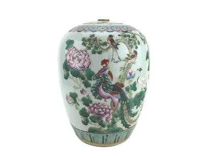 A LARGE CHINESE FAMILLE ROSE LIDDED JAR: A large Chinese famille rose porcelain vase, finely painted with birds, peonies, and foliage in rich enamels. The vase has a rounded body, decorative borders at the shoulder and base, and features dri