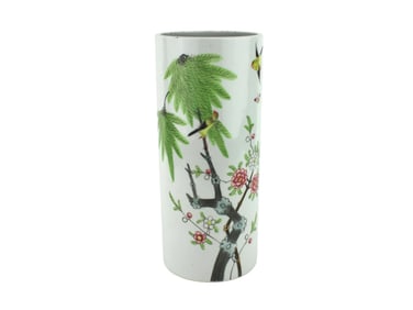 A CHINESE FAMILLE ROSE CYLINDER VASE