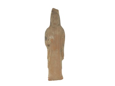 A CHINESE EARTHWARE FIGURINE