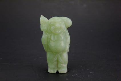 CHINESE CARVED JADE BUDDHA FIGURINE