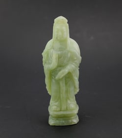 CHINESE CARVED JADE KWANYIN FIGURINE