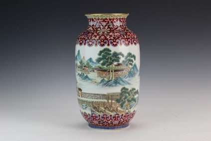 Chinese Famille Rose Porcelain Vase