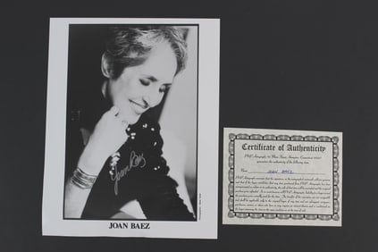 Joan Baez Signed 8 X 10 Photo with COA