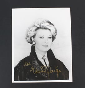 Elaine Paige Signed B&W Portrait Photo