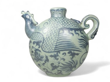Chinese B/W Porcelain Ewer with Phoenix Spout