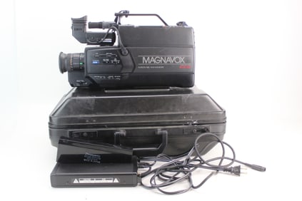 Magnavox High Shutter CCD VHS Movie Maker