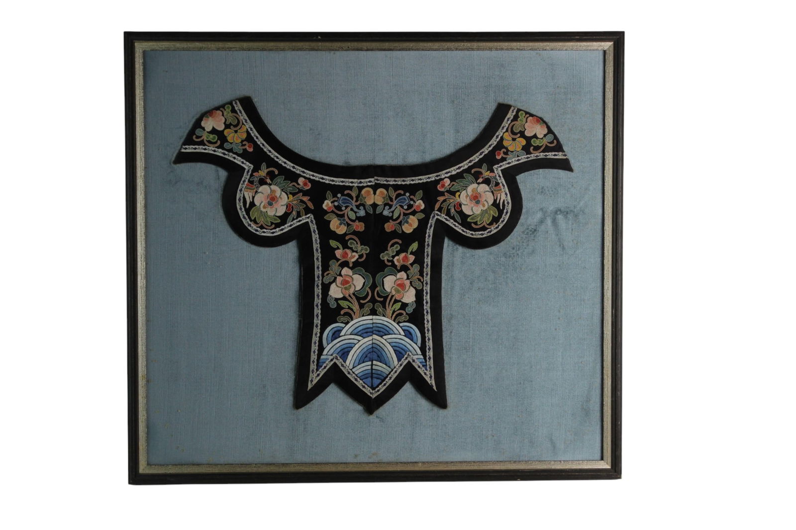 Framed Chinese Embroidery Collar Panel (1 of 5)
