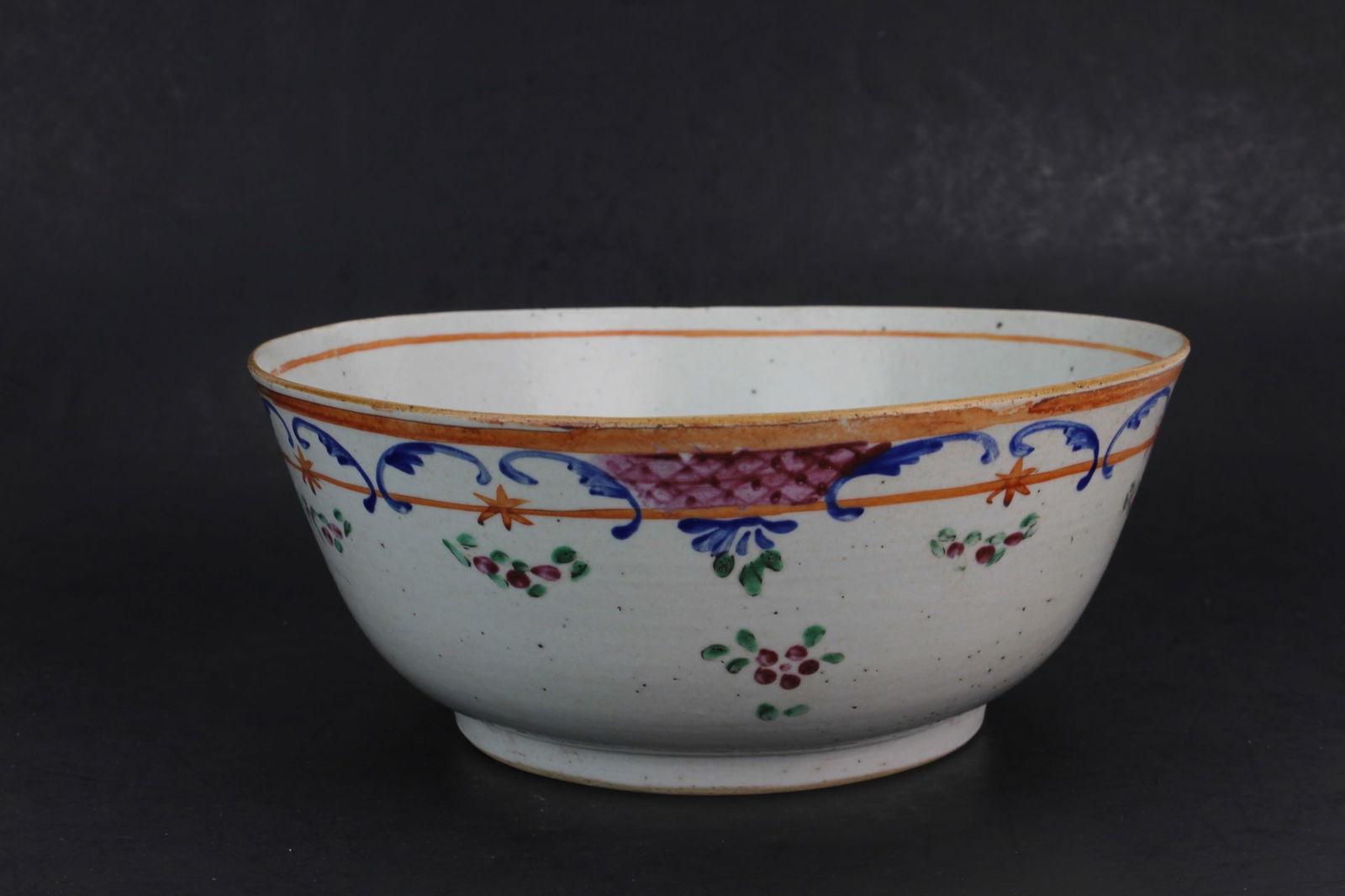 Chinese Export Porcelain Floral Bowl (1 of 6)