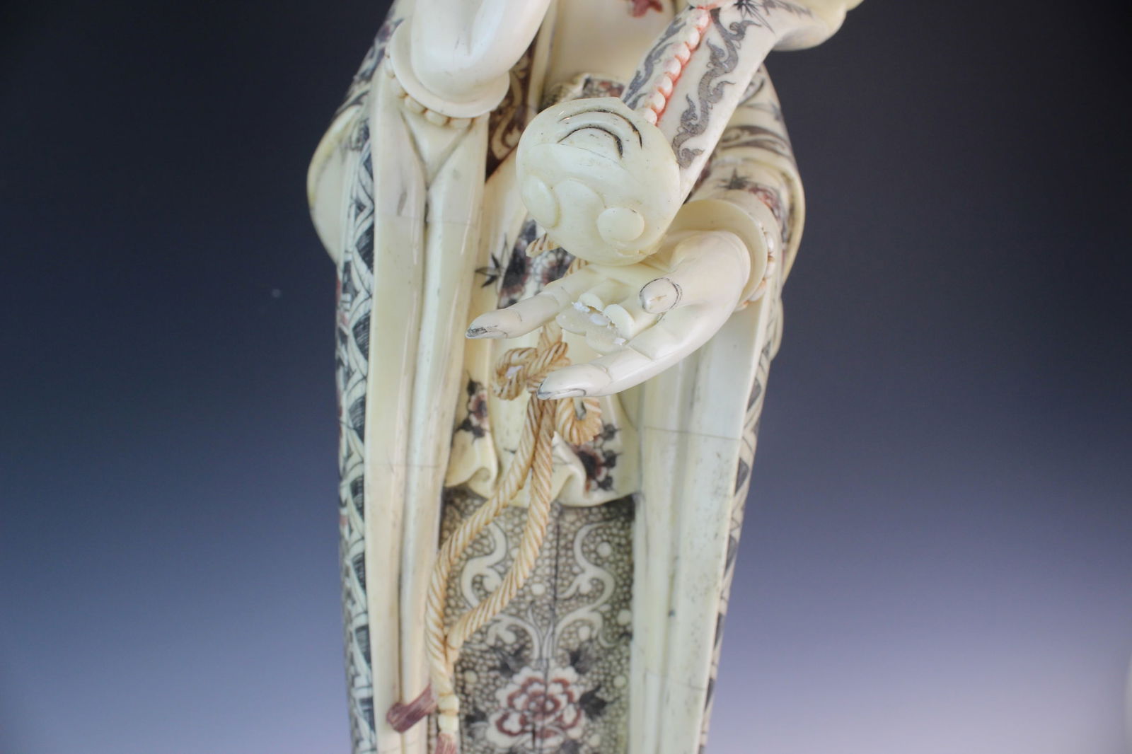 Large Carved Bone Guanyin with Case - 6