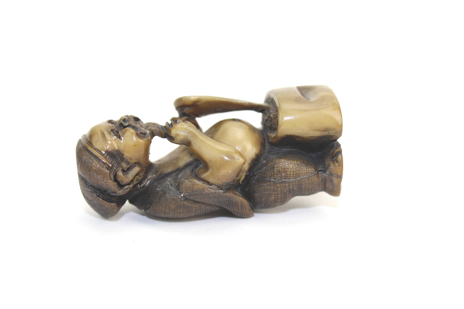 Carved Netsuke & Hardstone Pendant Set - 5