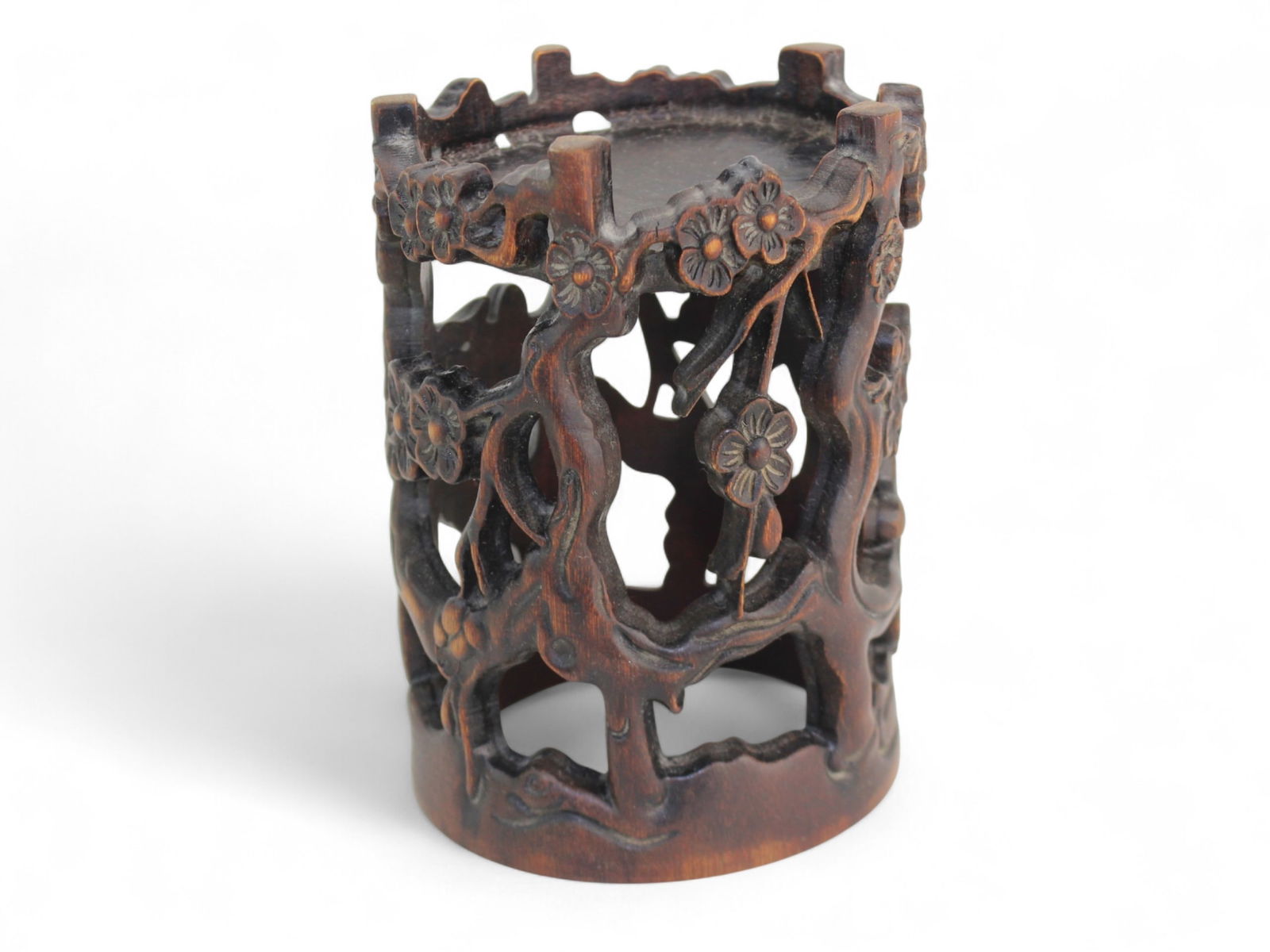 Two Chinese Carved Bamboo Containers - 8