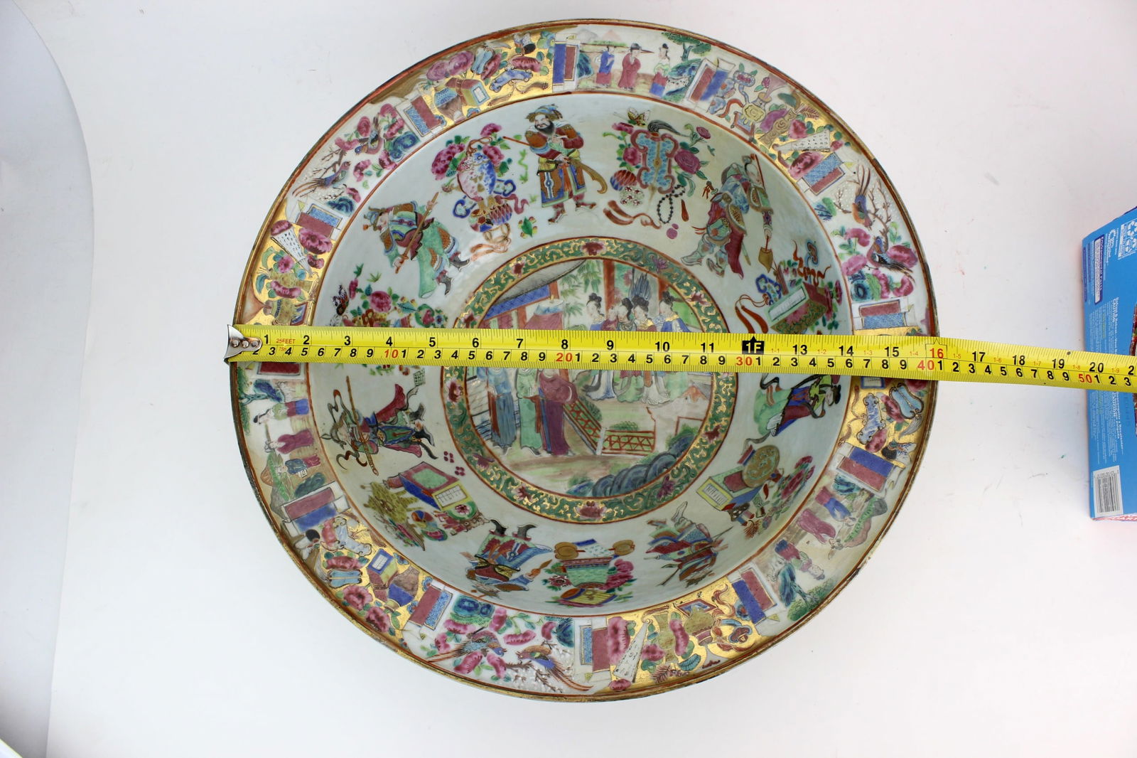 Chinese Export Rose Mandarin Basin - 13