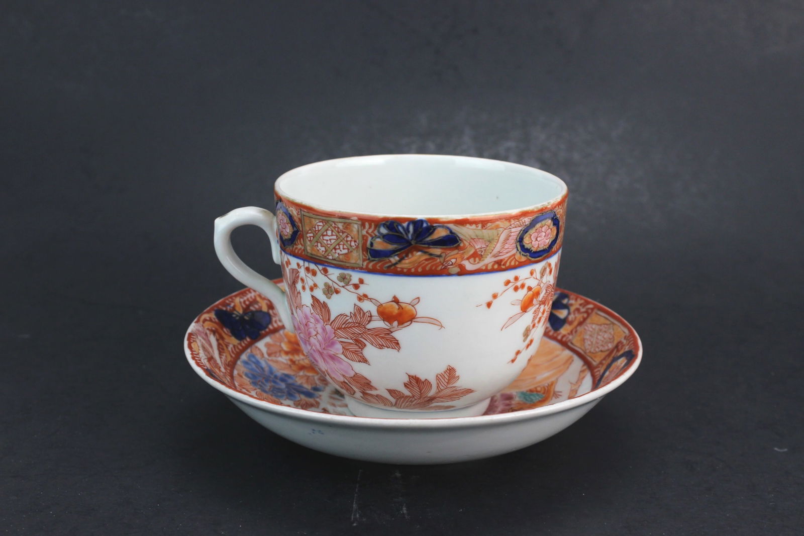 Two Chinese Export Porcelain Tea Sets - 9