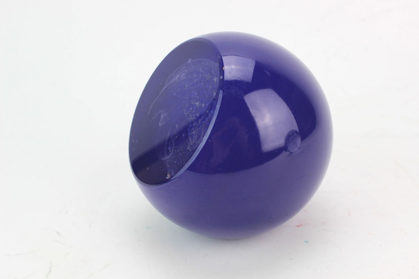 Two Robert Deeble Art Glass Paperweights - 2