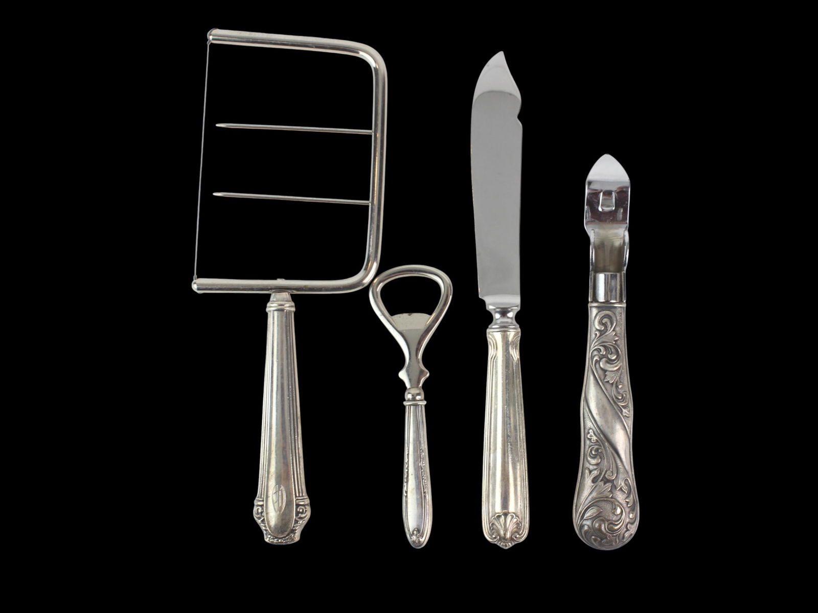 Four Sterling-Handled Kitchen Utensils Set (1 of 12)