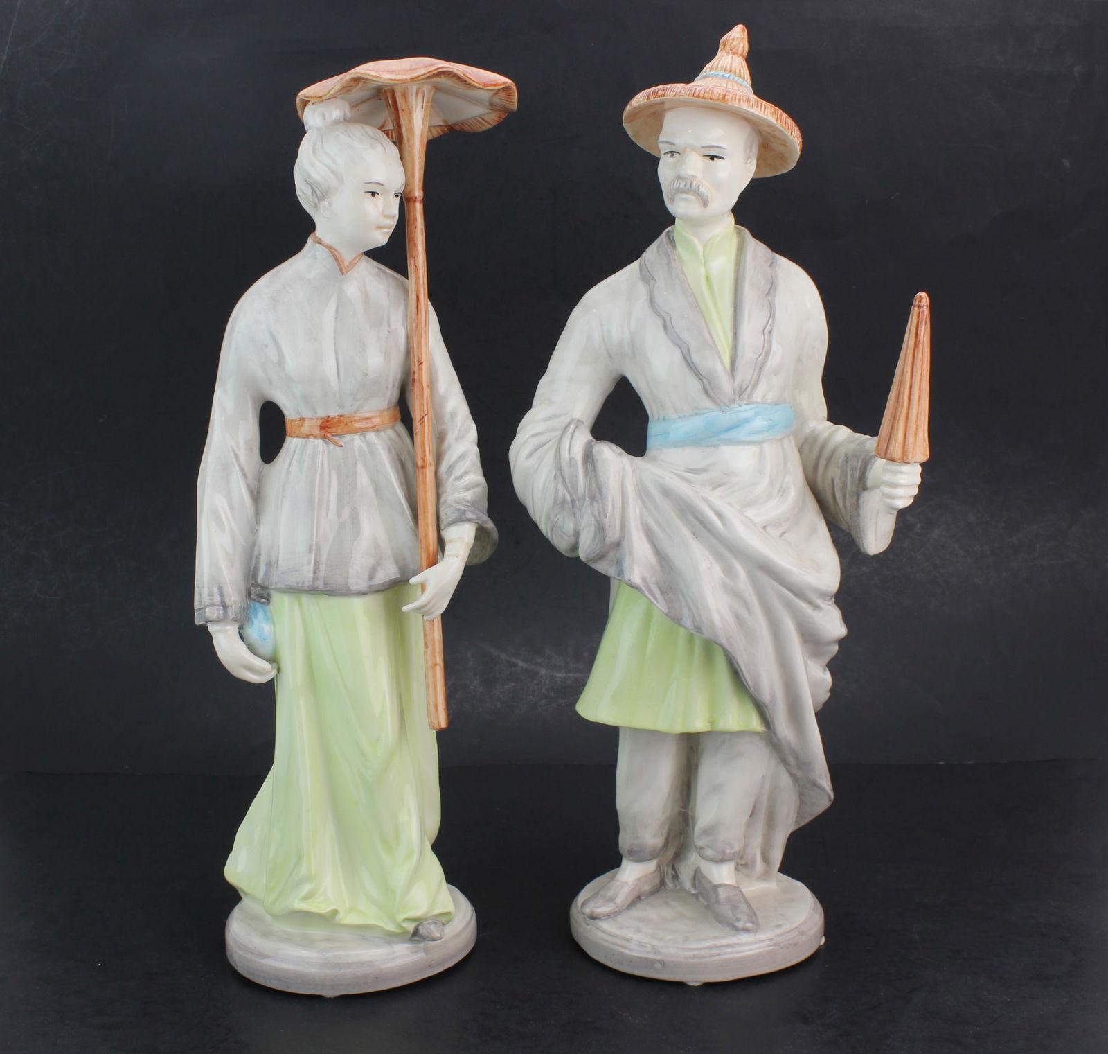 Global Views Chinoiserie Porcelain Figure Pair (1 of 10)