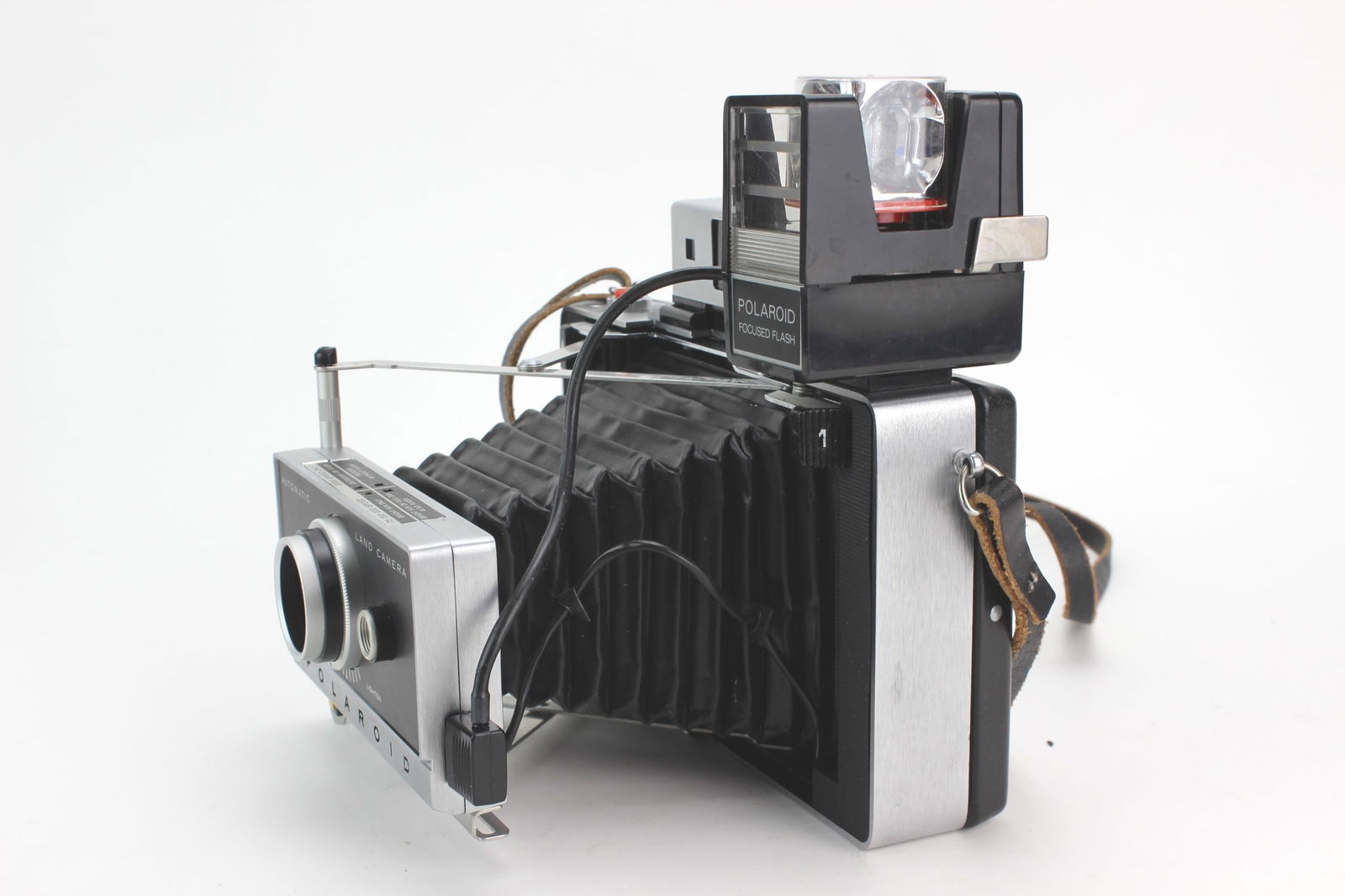 Polaroid Automatic 450 Land Camera Set - 5