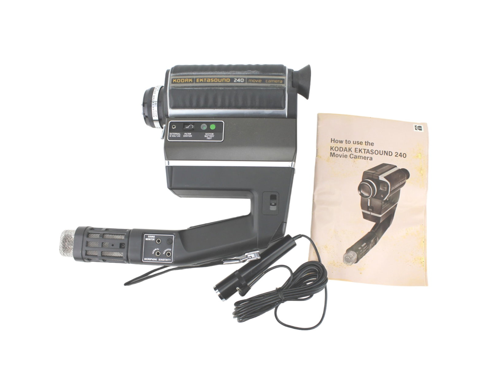 KODAK EKTASOUND 240 MOVIE CAMERA (1 of 8)