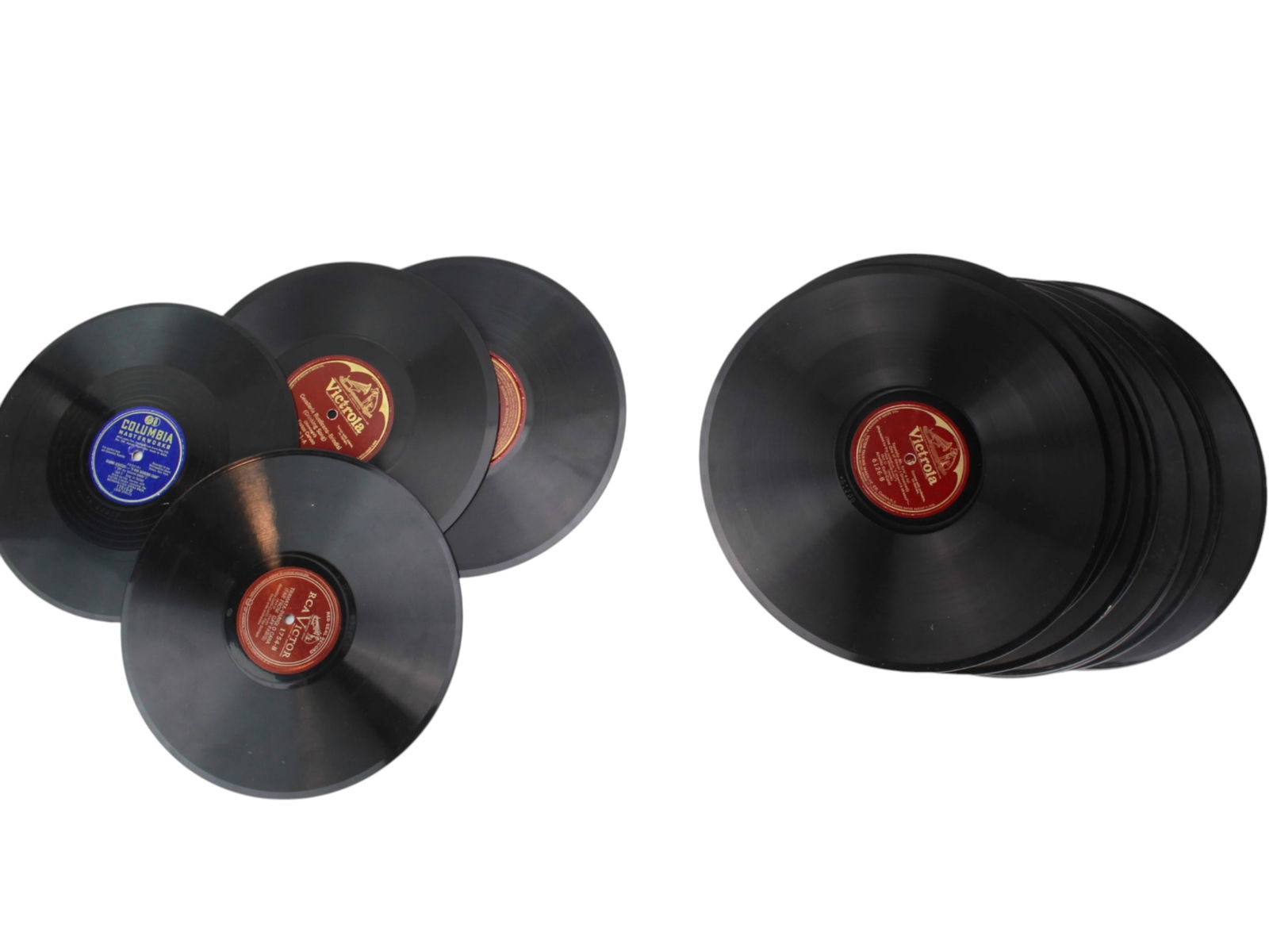 Sixteen Assorted Old Vinyl Records (1 of 14)