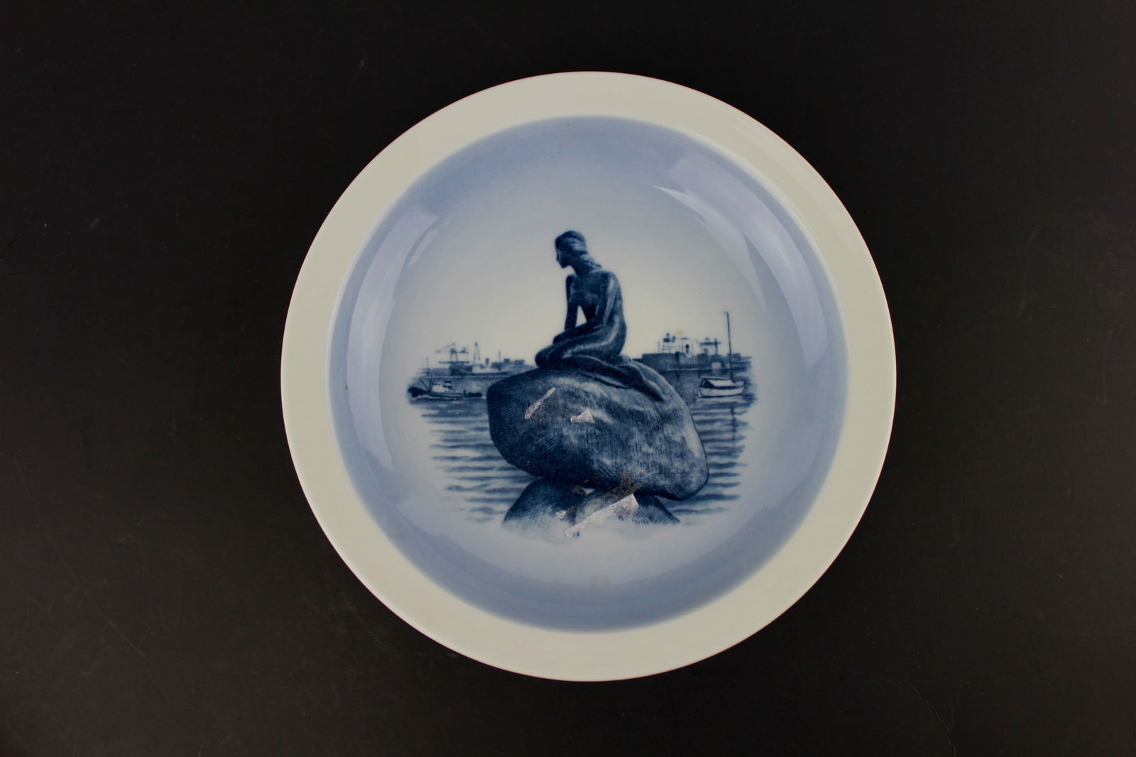 Two Royal Copenhagen Plates - 6