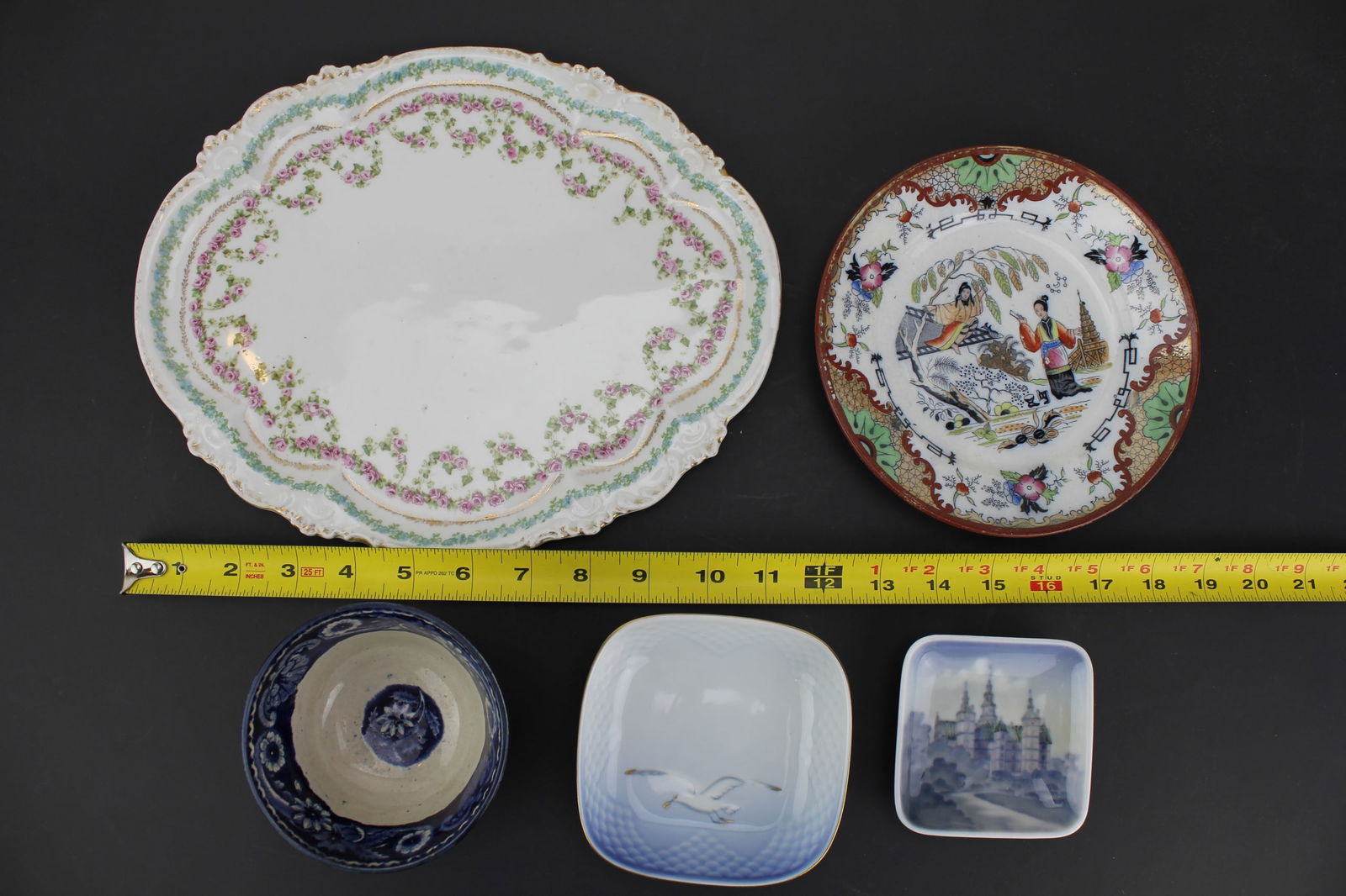 Assorted Decorative Porcelain Plates and Bowls (1 of 14)