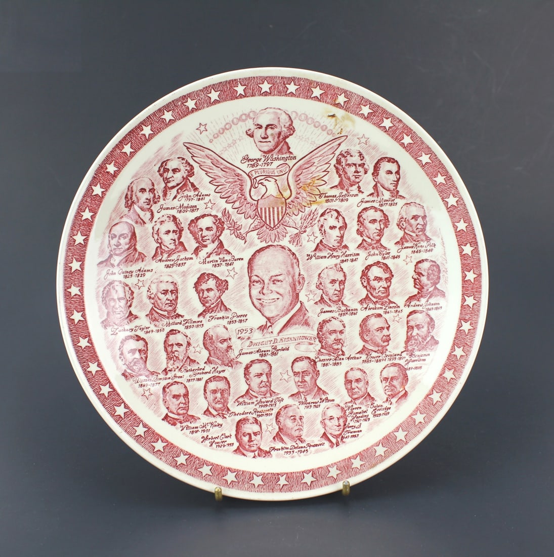 Vernon Kilns “Presidential Gallery No. 2?? Plate: Mid-20th-century commemorative plate by Vernon Kilns, U.S.A., featuring portraits of U.S. Presidents from George Washington to Dwight D. Eisenhower. Decorated in red with an eagle emblem and star bord