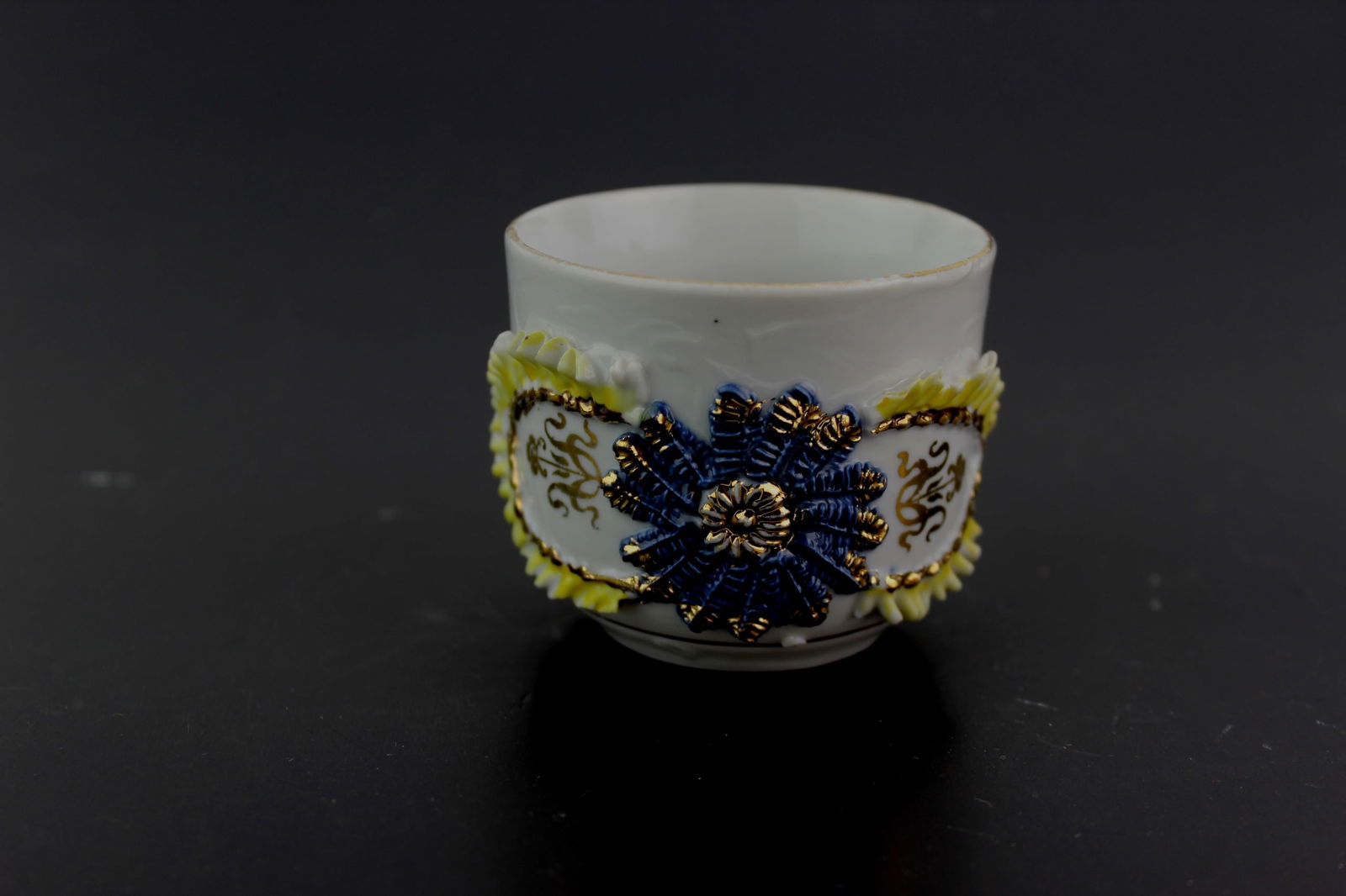 Three Porcelain Table Items - 7