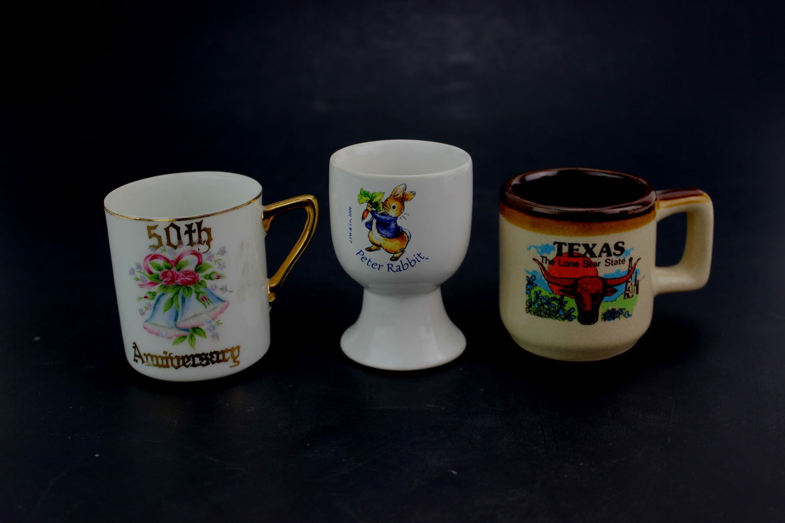 Set of Three Themed Ceramic Collectibles (1 of 7)