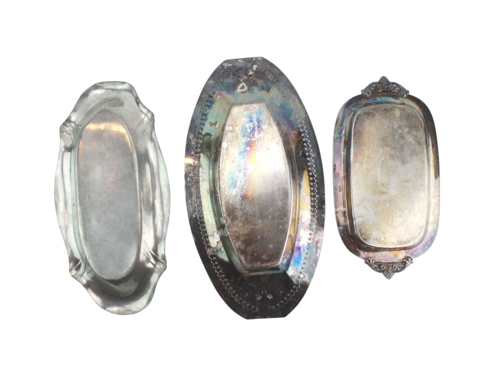 Three Vintage Oval Serving Trays - 2
