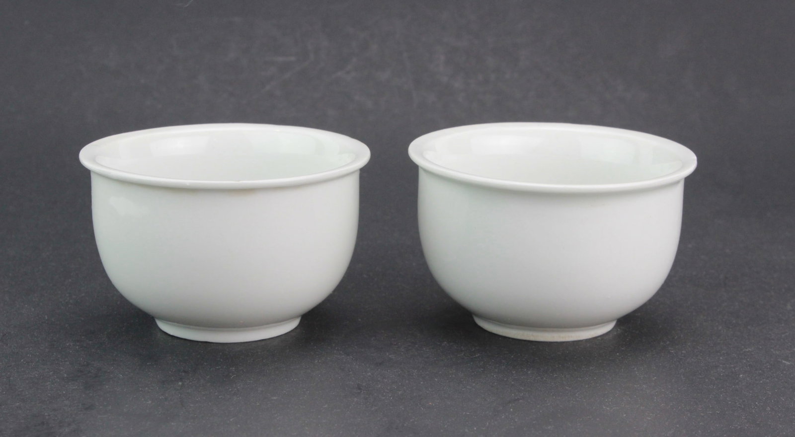 Two Chinese Blanc de Chine Porcelain Tea Cups (1 of 6)